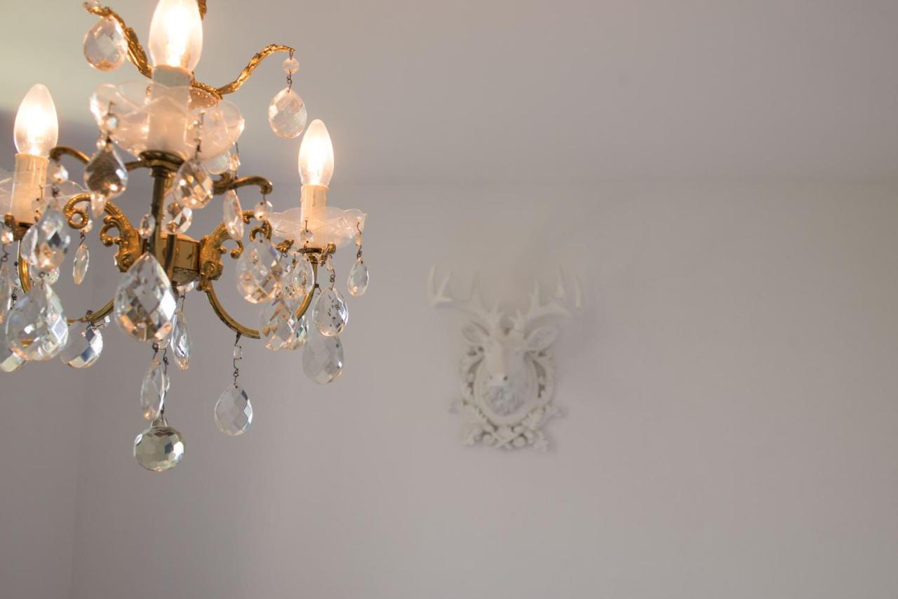 Hotel De La Beroche Saint-Aubin-Sauges エクステリア 写真