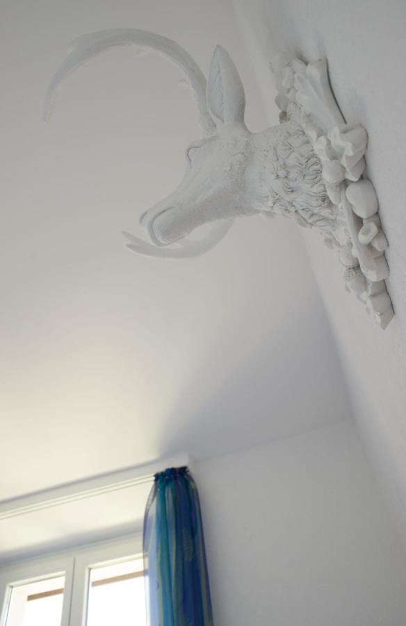Hotel De La Beroche Saint-Aubin-Sauges エクステリア 写真