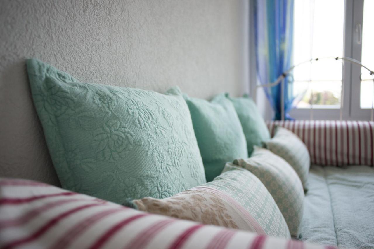 Hotel De La Beroche Saint-Aubin-Sauges エクステリア 写真