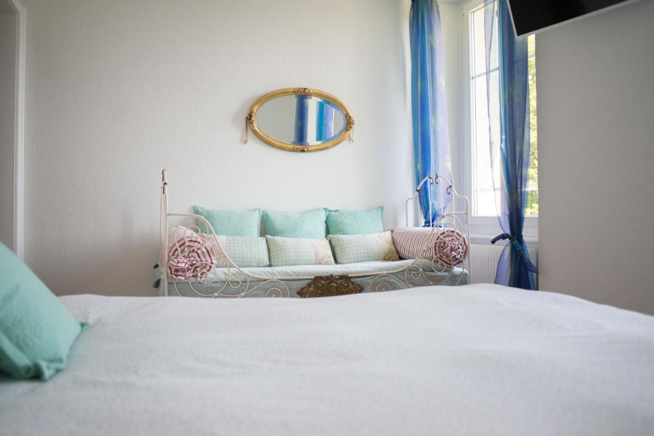 Hotel De La Beroche Saint-Aubin-Sauges エクステリア 写真