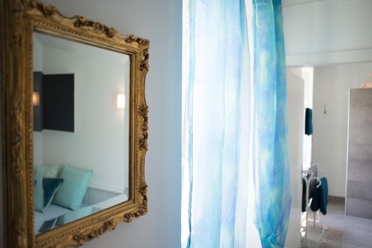 Hotel De La Beroche Saint-Aubin-Sauges エクステリア 写真