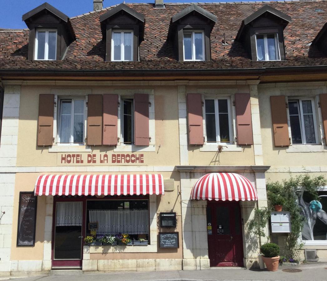 Hotel De La Beroche Saint-Aubin-Sauges エクステリア 写真